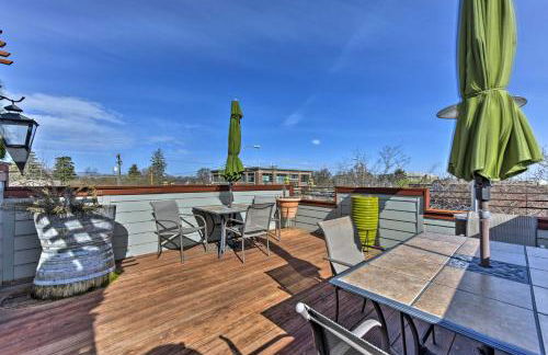 Walkable Downtown Logan Apartment with Rooftop Deck - Foto 22