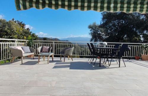 Charmant rez de villa, et sa terrasse à Ajaccio - Foto 7