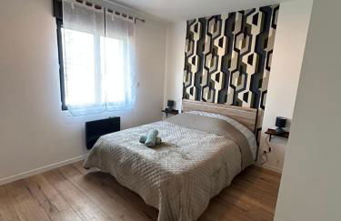 Paisible MAISON familiale - 4 Chambres - 2 SDB - terrasse et jardin - parking privé - Limoges - Foto 7