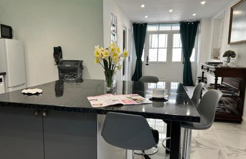 1712-Villa- Sleeps4- Terrace-Town Centre - Foto 19