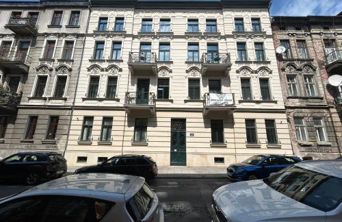 Wawel z Balkonu - Apartament Premium, bezpłatny parking, szybkie Wifi - Photo 3