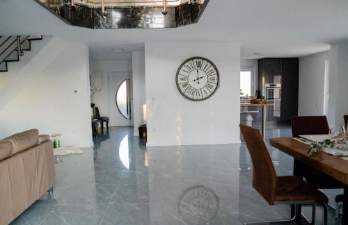 Villa J&J - Photo 30