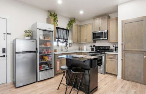 The WorkNest Stylish Stay w Desk & Fast Wi-Fi - Foto 17