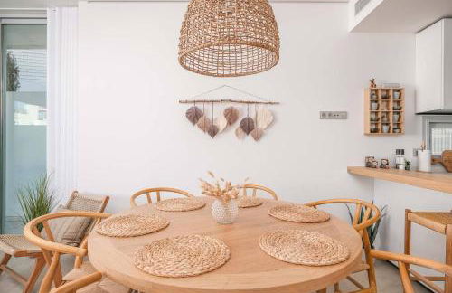 Med Two luxury apartment with sea view - Photo 17