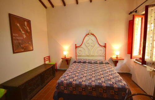 Holiday Home with Garden and shared pool - Foto 38