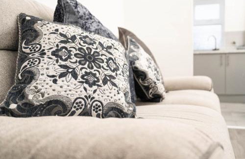 Modern 3-Bedroom Home in-Steps from Crown Point - Foto 48