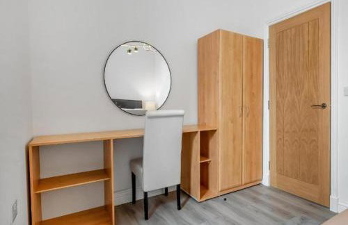 Family - Parking - Central - Wifi - Sleeps 4 - Foto 7