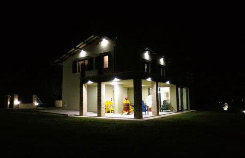 Characteristic restored farmhouse with 360 degree views - Photo 32