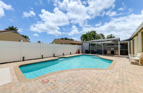 Screened Patio and Pool Boca Raton Retreat - Photo 19