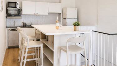 Duplex entièrement rénové avec clim, vue mer et Accès plage ! - Foto 3