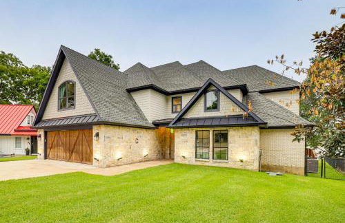 Hot Tub, Fire Pit! High-End Cedar Creek Lake Haven - Foto 40