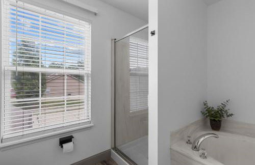 Springhurst Serenity Fresh 4BR Getaway - Foto 58