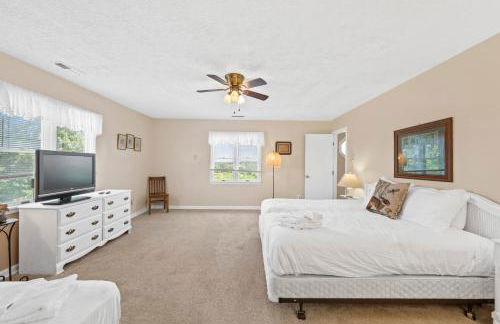 Country Lodge for 18, With Pool and Pond, Near Ark - Foto 28