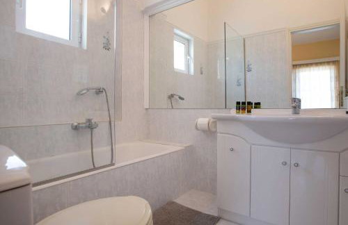 Villa with Private S Pool-Theologos by GHH - Foto 28