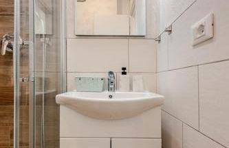 Bright Summer Studio Pool-Parking -30m dal Mare - Foto 10