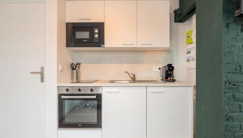 Studio sous les combles côté cour, parking gratuit - Foto 5