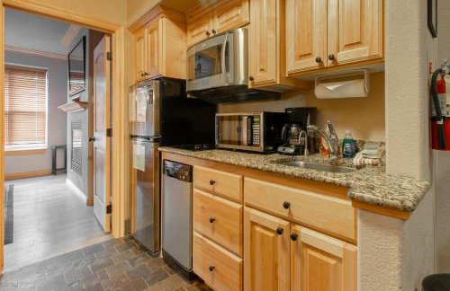 Condo at Cedar Breaks Lodge in Brian Head, UT - Foto 5