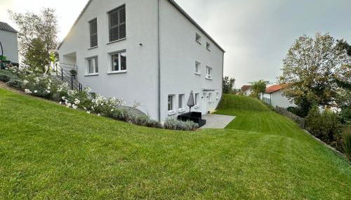 Modernes Apartment mit eigener Terrasse & Garten - Foto 4
