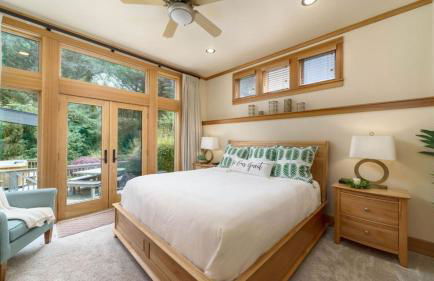 The Castle Rock Estate by Avantstay Steps From Arch Cape Beach w/ Hot Tub & Sauna - Foto 71