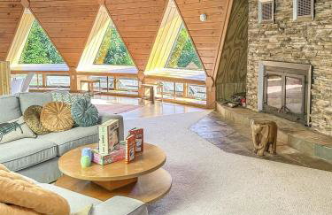 Lakefront Geodesic Dome 45 min to Acadia NP - Photo 9