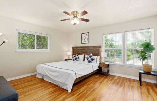 Yellow Stone: Chef's Kitchen, Patio & Location - Foto 20