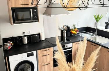 Le Ptit Gite de Chablis - Maison avec Cour en Centre-Ville - Foto 9