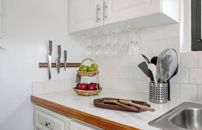 Design District 2BR Home, Near Miami Beach - Photo 26