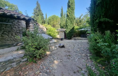 Grand Mas Provençal avec jacuzzi - Foto 9