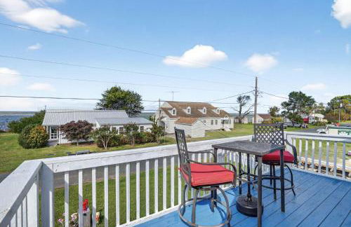 Welcome to Hokie Haven by the Bay - where Chesapeake sunsets meet Hokie spirit. - Foto 39