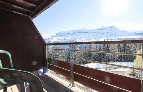 Stunning 3-bedroom apartment with mountain views - Foto 64