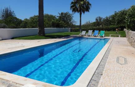 Casa Esperança - carefree living with big private pool and great views - Foto 28