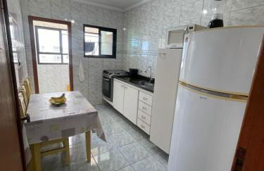 APÊ VISTA MAR, 20mts DA PRAIA, ESPAÇOSO E ACONCHEGANTE-56m2- WIFI- 1 DORM-ELEVADOR- 6 PESSOAS - Foto 11