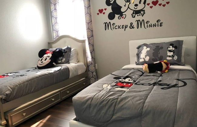 Hamlet by I-4 · New! 5 Bedroom Pool Villa. Sleep 15+ Orlando - Foto 2