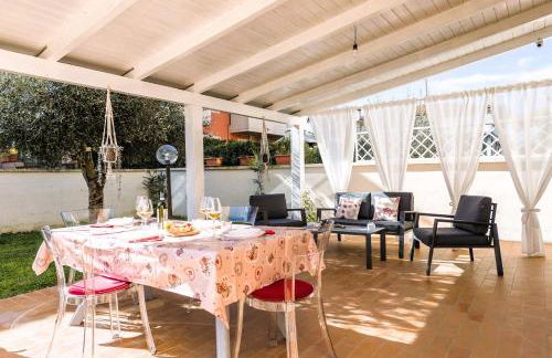 Hostly - Giusy Garden Suite - Only for Holidays - Foto 18