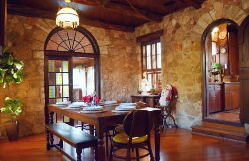 Cole Springs Historic Cottage - Foto 79