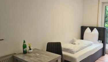 WellandHome Aalen - Business Apartment - 4 single beds - Foto 5