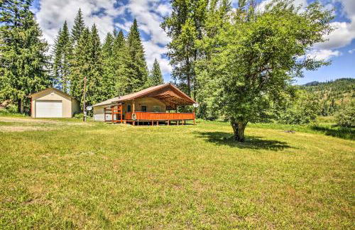 Private 2-Acre Retreat with MTN Views, Walk to River - Foto 22