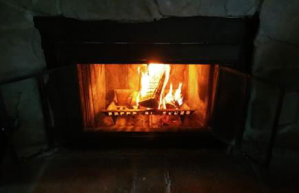 Lovely Mountain Lake Chalet by Yosemite: Equipped! - Foto 31