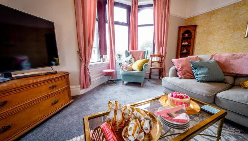 The Cobbles - Photo 2