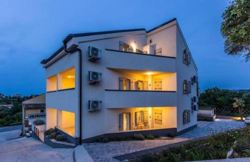 Apartments with parking space Sveti Jakov, Losinj - 24153 - Foto 2