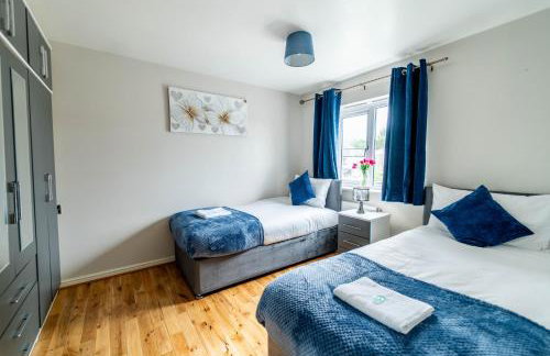 Spacious 6BDR House By Hyped Properties Short Term Rental Agency With Free Parking Bilston - Foto 3