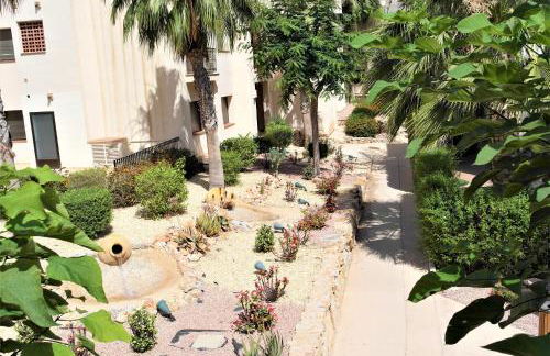 Townhouse overlooking the pool - Foto 13