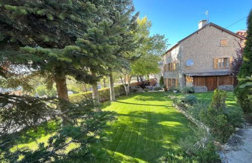 Lujoso Refugio Tradicional de Montaña - Foto 12