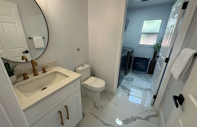 Modern, Fully Updated Southern Dunes Home - Golf Course Views - Foto 14