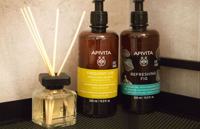 Luxury Apartment with Exceptional View - Photo 27