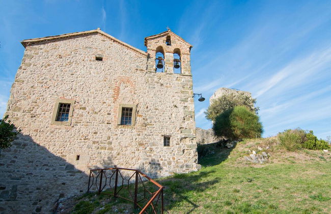 Romantic Medieval Escape - Foto 27