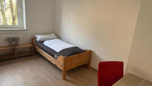 City Apartment 3 #Netflix &Wlan &Kaffee Maschine & Zentral & 500m Innenhafen & 2 min U Bahn - Foto 5