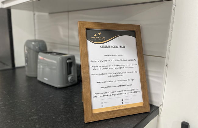 Stratford- - Foto 13