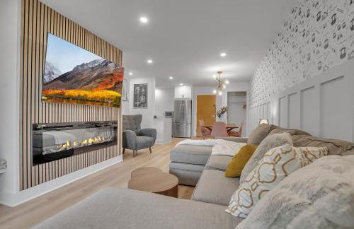 Renovated Ski In Out Condo King Bed Patio Grill - Foto 28