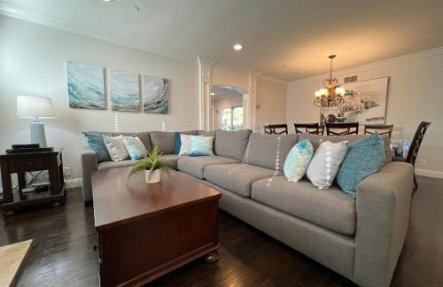 Gorgeous Pool Home 1/2 Mile Walk to Disney - Foto 20